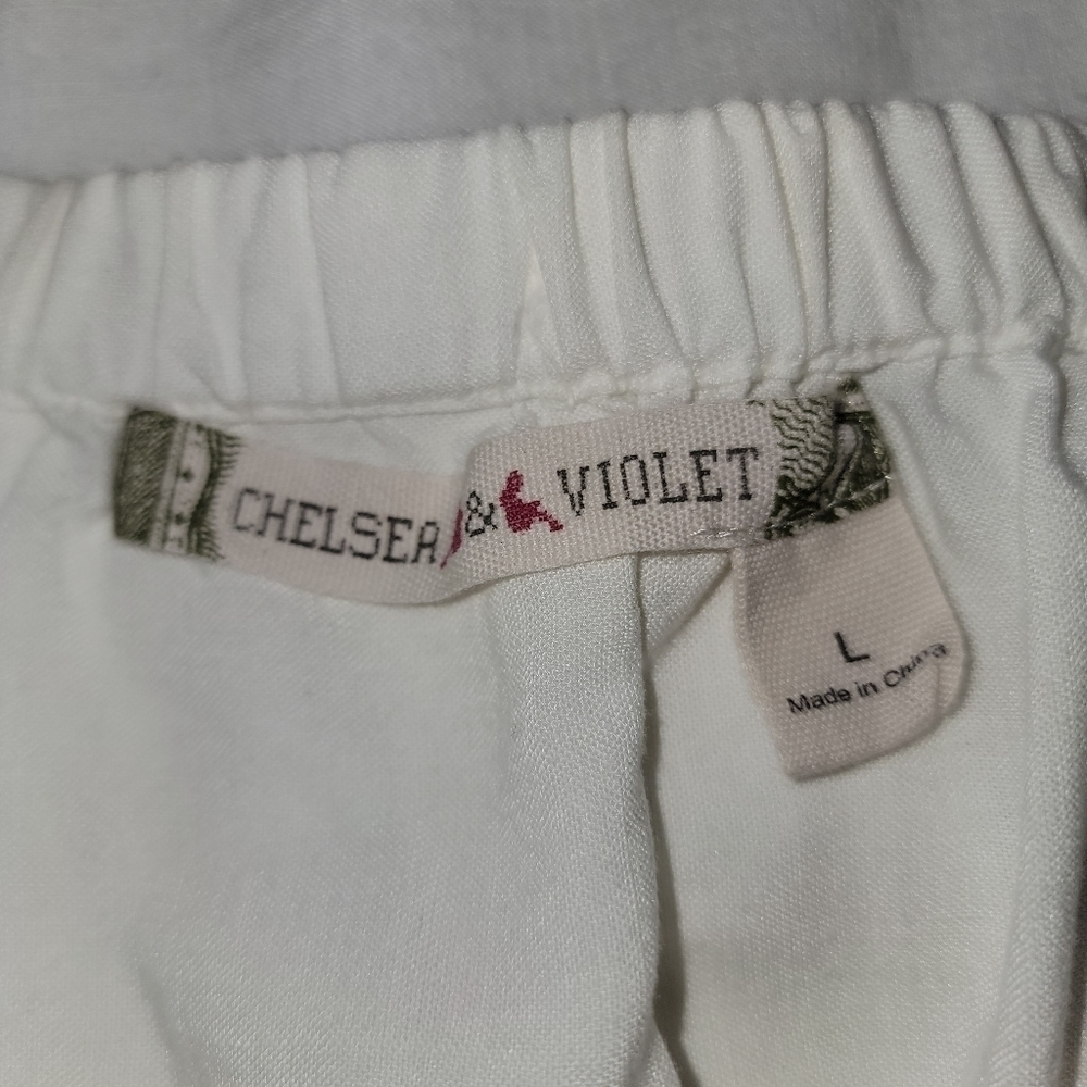 Chelsea & Violet size large 100% Tencel Lyocell off the shoulders blouse - Picture 3 of 13